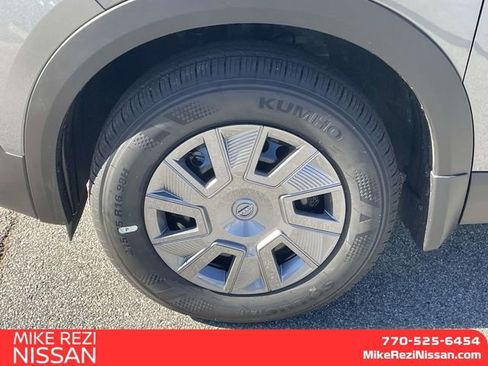 New 2026 Nissan Kicks S image 7