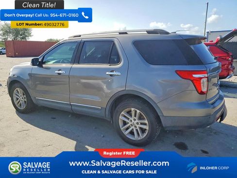 Used 2013 Ford Explorer XLT image 3