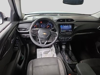 Used 2021 Chevrolet TrailBlazer LT w/ Convenience Package