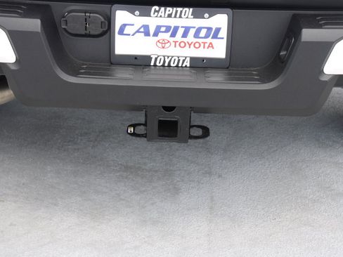 Certified 2026 Toyota Tacoma SR5 AWD/4WD image 5