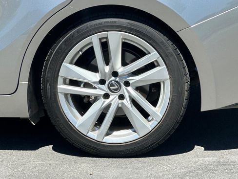 Used 2021 Lexus IS 300 RWD image 35