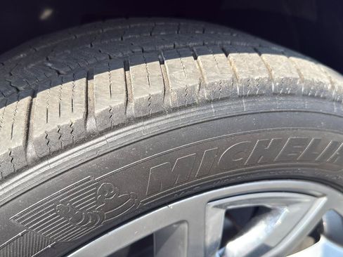 Used 2016 Chevrolet Suburban LTZ AWD/4WD image 34