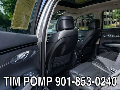 Used 2023 Genesis GV70 2.5T w/ Select Package AWD/4WD image 13