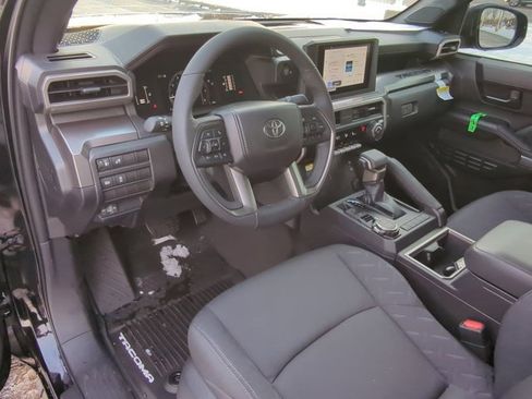 Used 2025 Toyota Tacoma SR5 image 9
