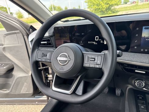 New 2026 Nissan Kicks S FWD image 24