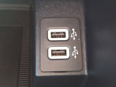 Used 2020 Ford Edge SEL w/ Convenience Package image 24