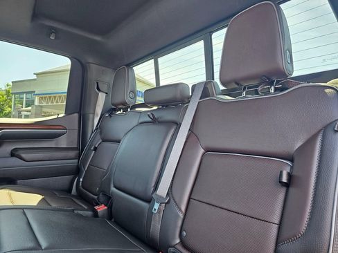 Used 2023 GMC Sierra 1500 Denali w/ Denali Reserve Package AWD/4WD image 17