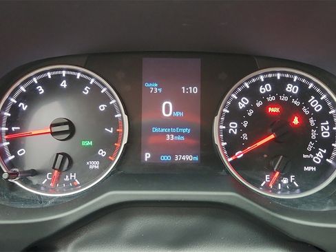 Used 2022 Toyota RAV4 XLE image 19