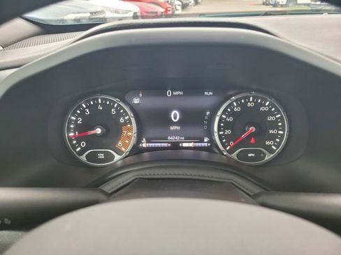 Used 2021 Jeep Renegade Latitude w/ Sun & Sound Group image 29