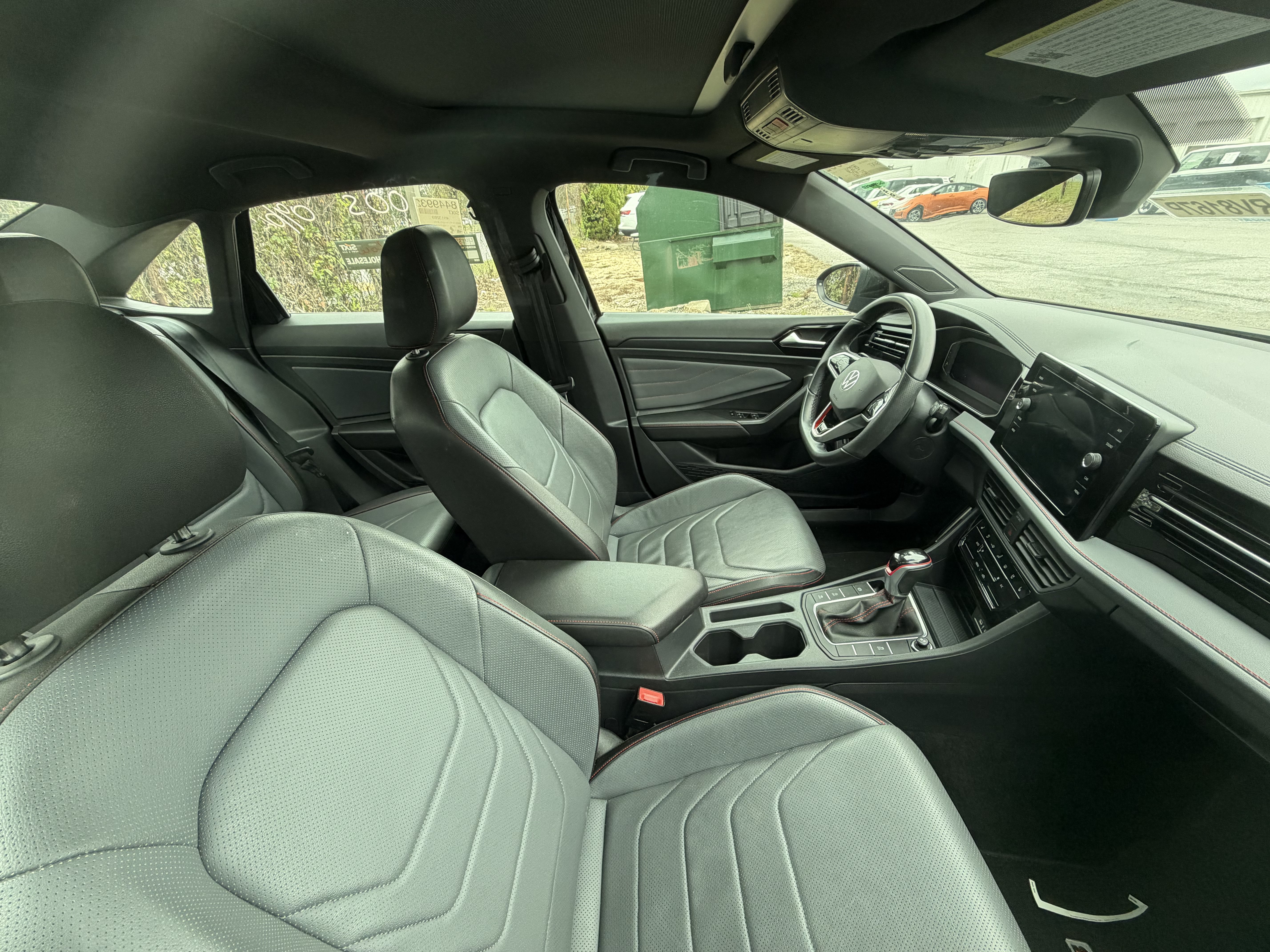 Used 2025 Volkswagen Jetta GLI Autobahn FWD image 7