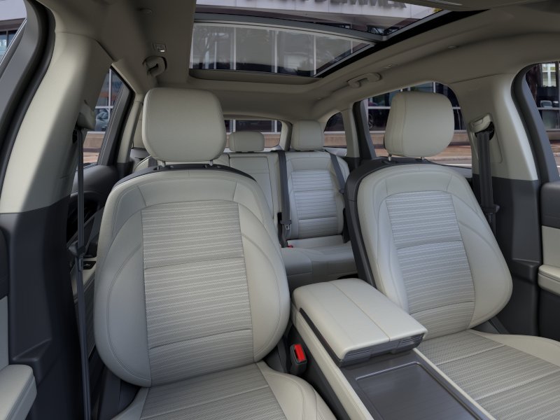 New 2026 Lincoln Nautilus Reserve AWD/4WD image 12