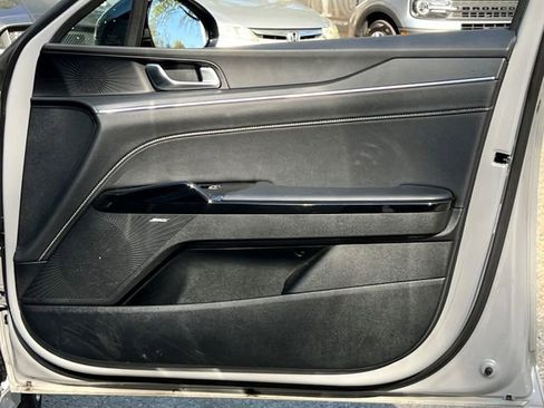 Used 2025 Kia K5 GT-Line w/ GT-Line Premium Package image 11