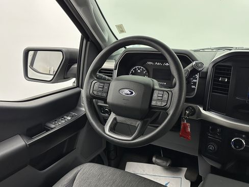 Used 2021 Ford F150 XL w/ Trailer Tow Package image 24