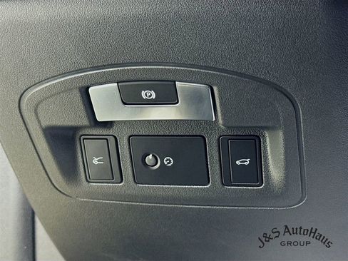 Used 2024 Jaguar I-PACE R-Dynamic HSE image 10