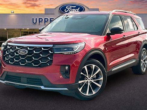 Used 2025 Ford Explorer Platinum w/ Ultimate Package AWD/4WD image 12