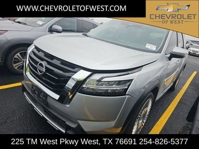 Used 2023 Nissan Pathfinder Platinum