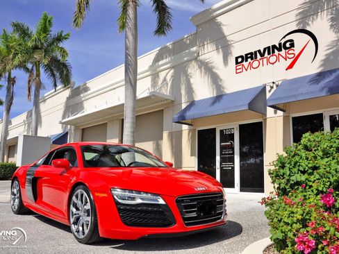 Used 2014 Audi R8 V10 image 13