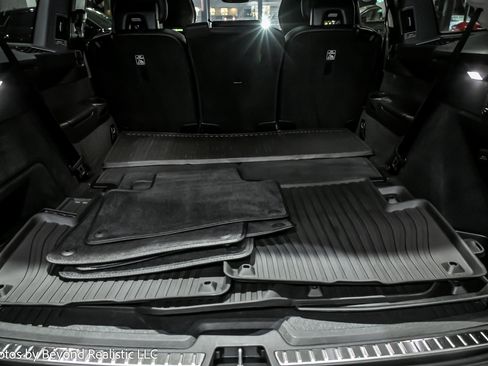 Used 2024 Volvo XC90 B6 Plus image 14