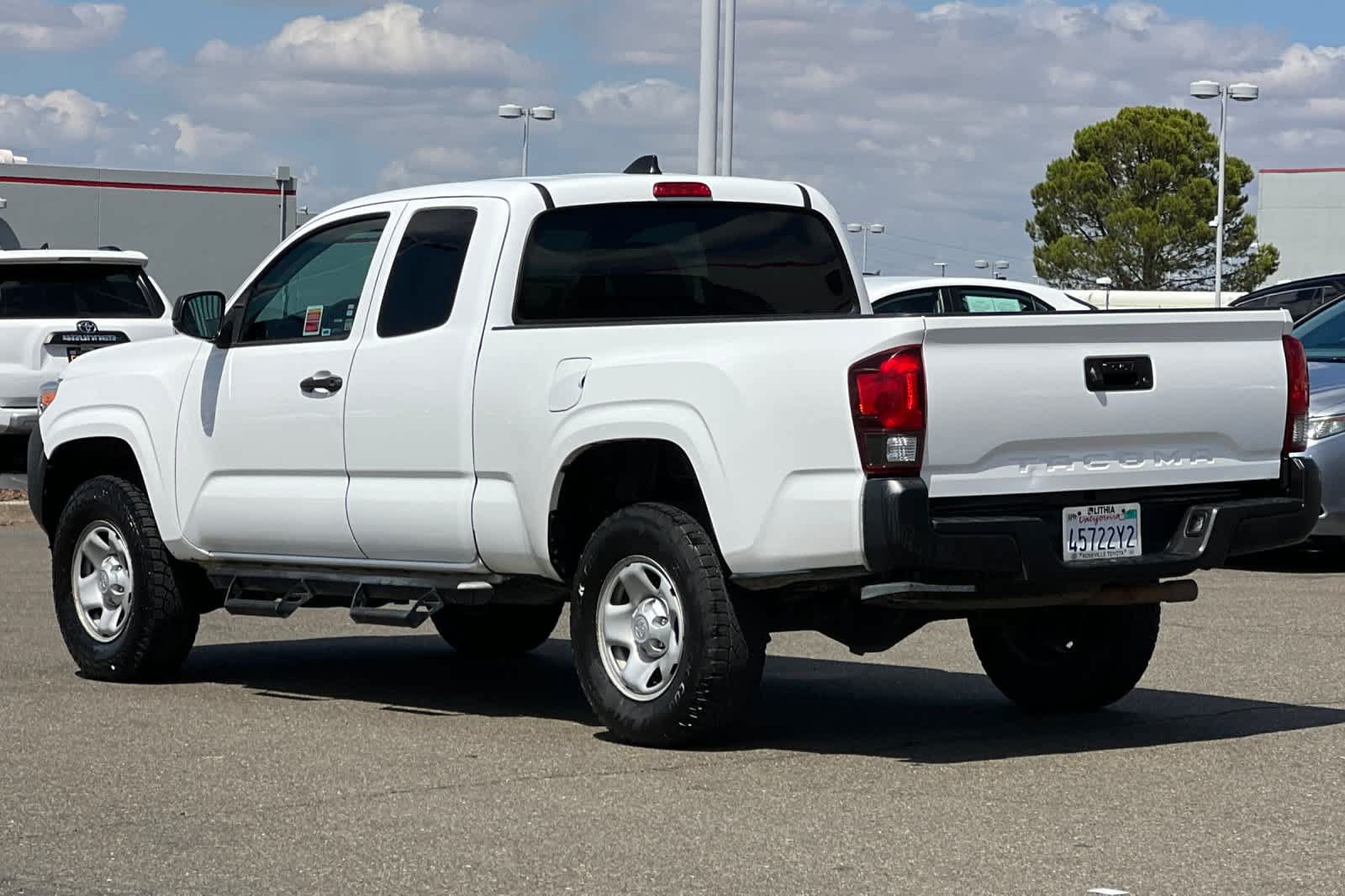 Used 2020 Toyota Tacoma SR RWD image 6