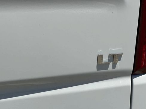 Used 2025 Chevrolet Silverado 1500 LT AWD/4WD image 17