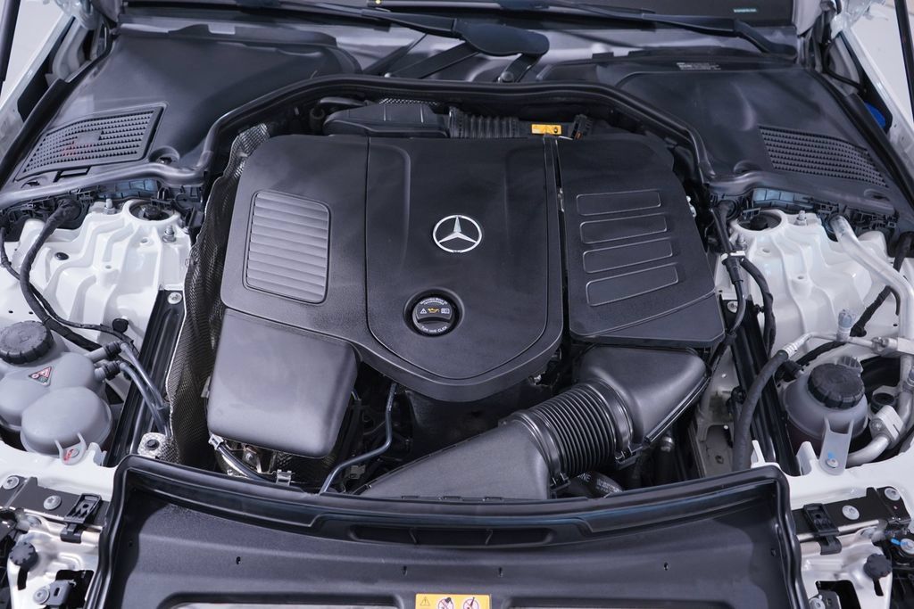 Used 2024 Mercedes-Benz C 300 Sedan image 26