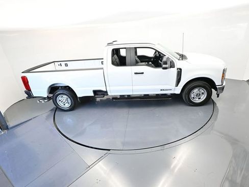 New 2026 Ford F350 XL w/ XL Chrome Package RWD image 25
