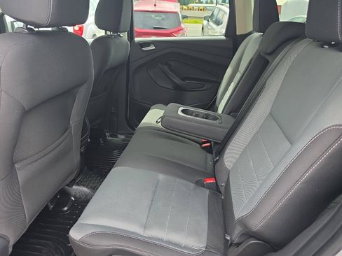 Used 2016 Ford Escape SE AWD/4WD image 15