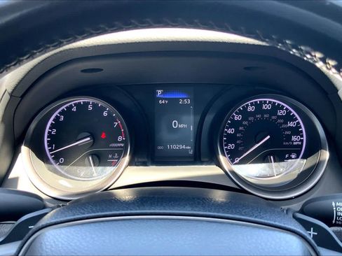 Used 2022 Toyota Camry SE FWD image 26