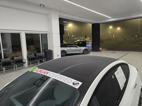 Used 2023 Tesla Model 3 Performance image 11