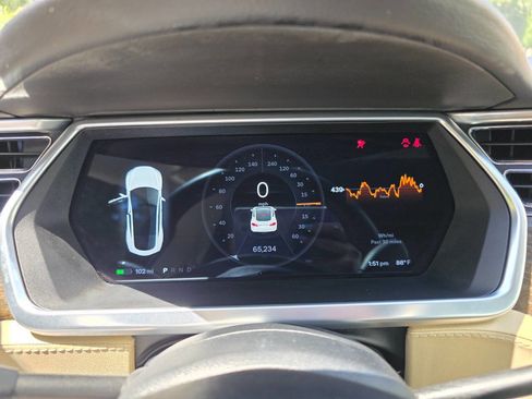 Used 2013 Tesla Model S image 14