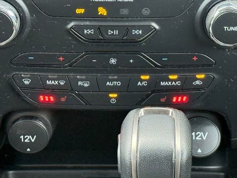 Used 2022 Ford Ranger XLT w/ Equipment Group 302A High image 21