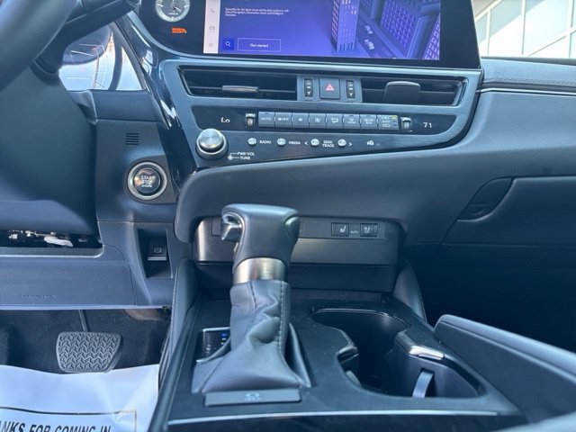 Used 2024 Lexus ES 350 w/ Premium Package FWD image 18
