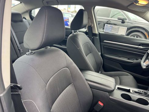 Used 2022 Nissan Altima 2.5 SV FWD image 29
