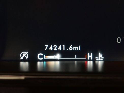 Used 2019 Lincoln Navigator L Reserve image 30