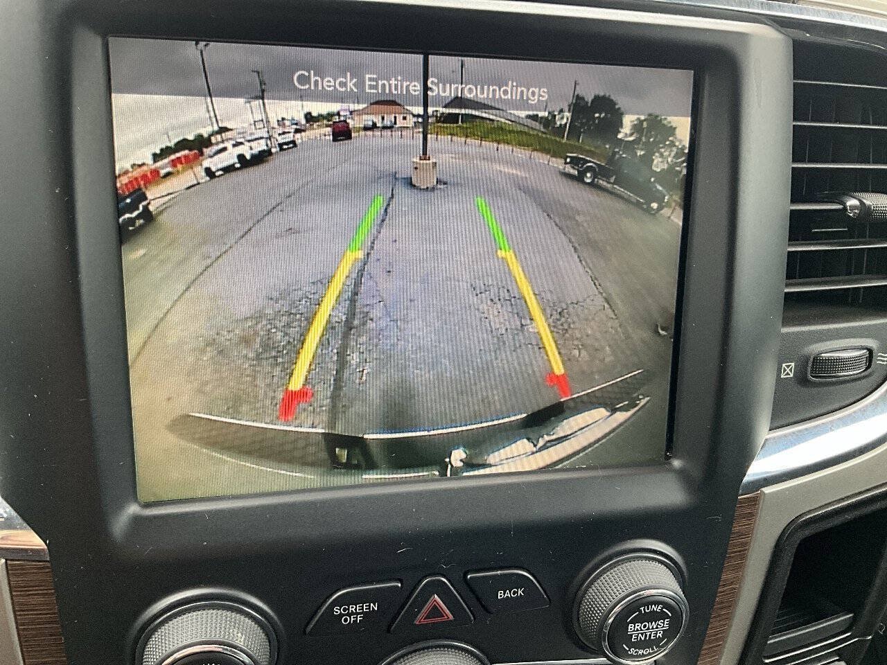 Used 2015 RAM 2500 Laramie w/ Convenience Group AWD/4WD image 11