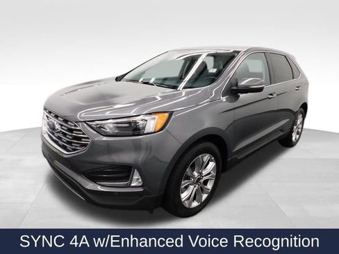 Used 2024 Ford Edge Titanium image 5