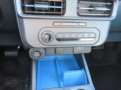 New 2025 Ford Maverick XLT w/ Equipment Group 301A image 20