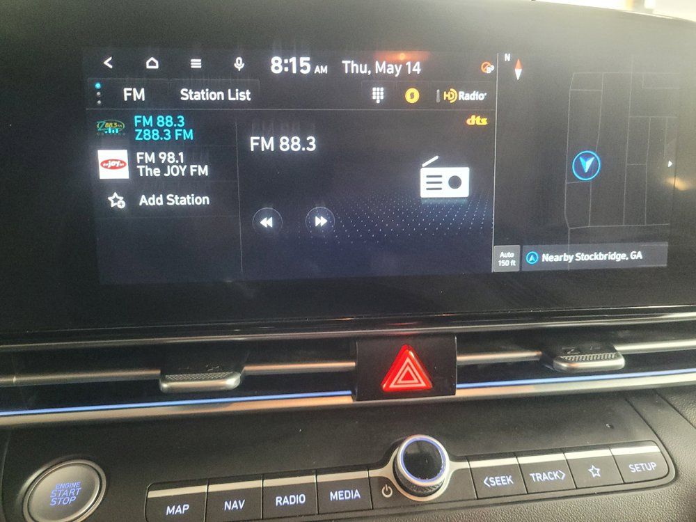 Used 2025 Hyundai Elantra SEL FWD image 25