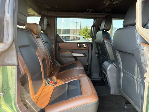Used 2022 Ford Bronco Outer Banks AWD/4WD image 15
