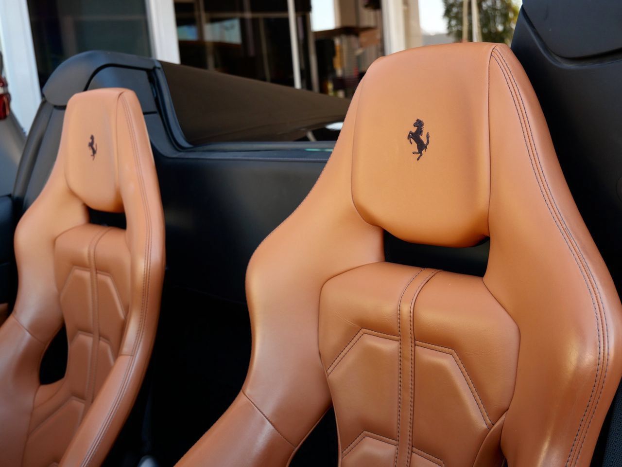 Used 2018 Ferrari 488 Spider RWD image 24