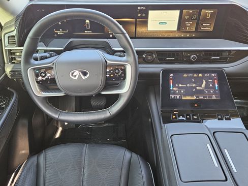 Used 2025 INFINITI QX80 Sensory image 26