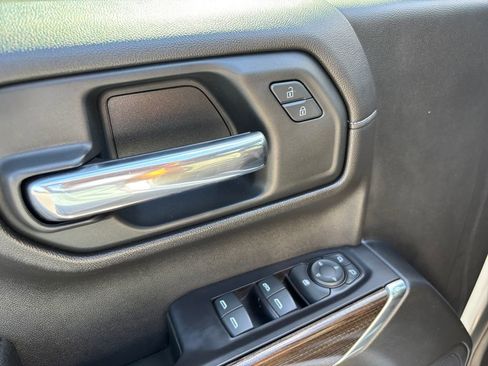 Used 2019 Chevrolet Silverado 1500 LT w/ All-Star Edition AWD/4WD image 25