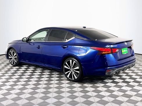 Used 2020 Nissan Altima 2.5 SR FWD image 6