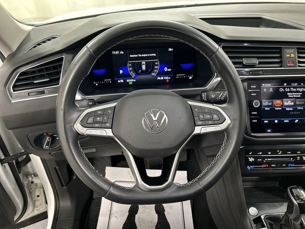 Used 2022 Volkswagen Tiguan SE w/ Panoramic Sunroof Package AWD/4WD image 4