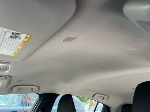 Used 2025 Toyota Prius XLE AWD/4WD image 20