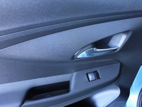 Used 2025 Buick Envista Sport Touring w/ Convenience II Package image 46