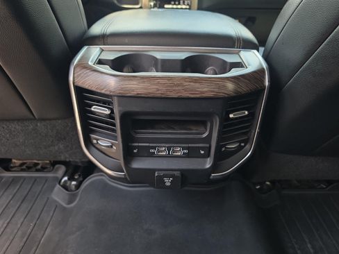 Used 2021 RAM 2500 Laramie AWD/4WD image 25