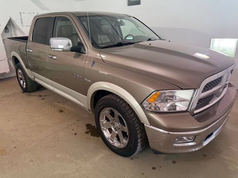 Used 2010 Dodge Ram 1500 Truck Laramie AWD/4WD image 3