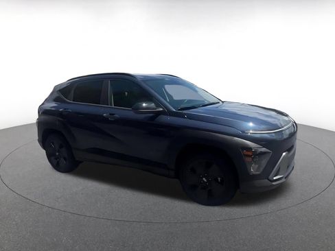 Used 2026 Hyundai Kona SEL Sport FWD image 2
