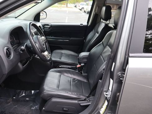 Used 2012 Jeep Compass Limited w/ Sun/Sound Group AWD/4WD image 19